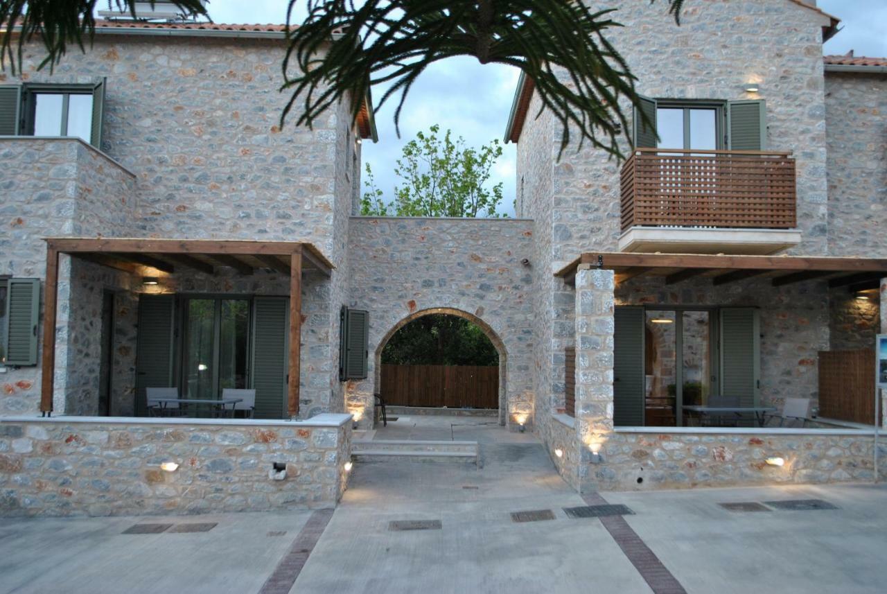 Petras Gi - Stone Houses Stoupa Ngoại thất bức ảnh